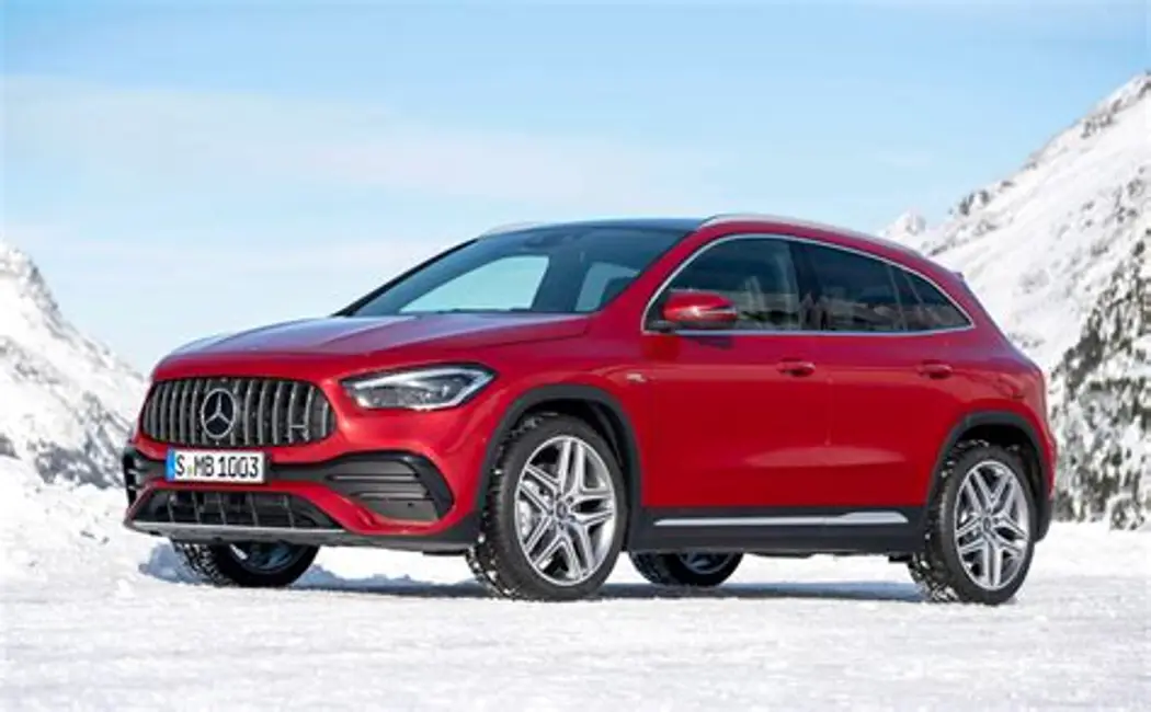 Mercedes GLA 200 Progressive Line